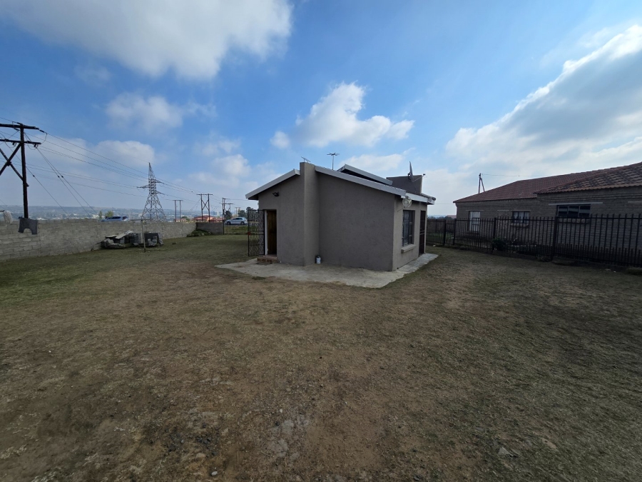 3 Bedroom Property for Sale in Bakenpark Free State